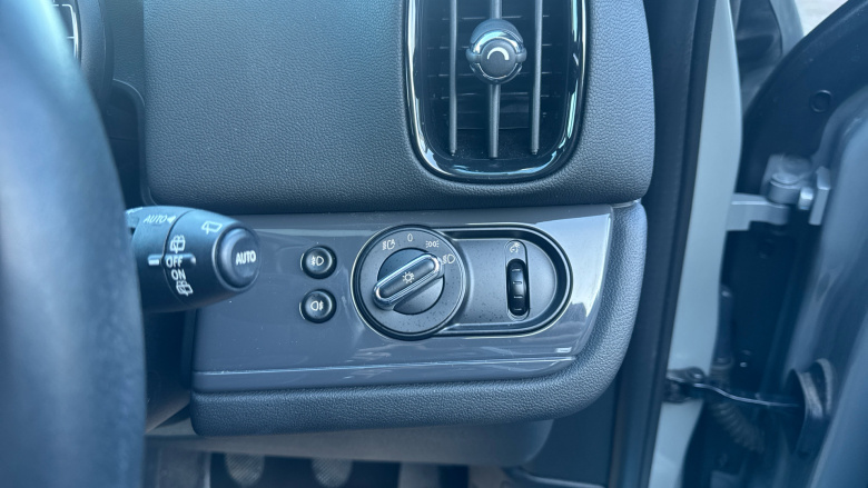 MINI Countryman 1.5 Cooper Classic 5dr Petrol Hatchback